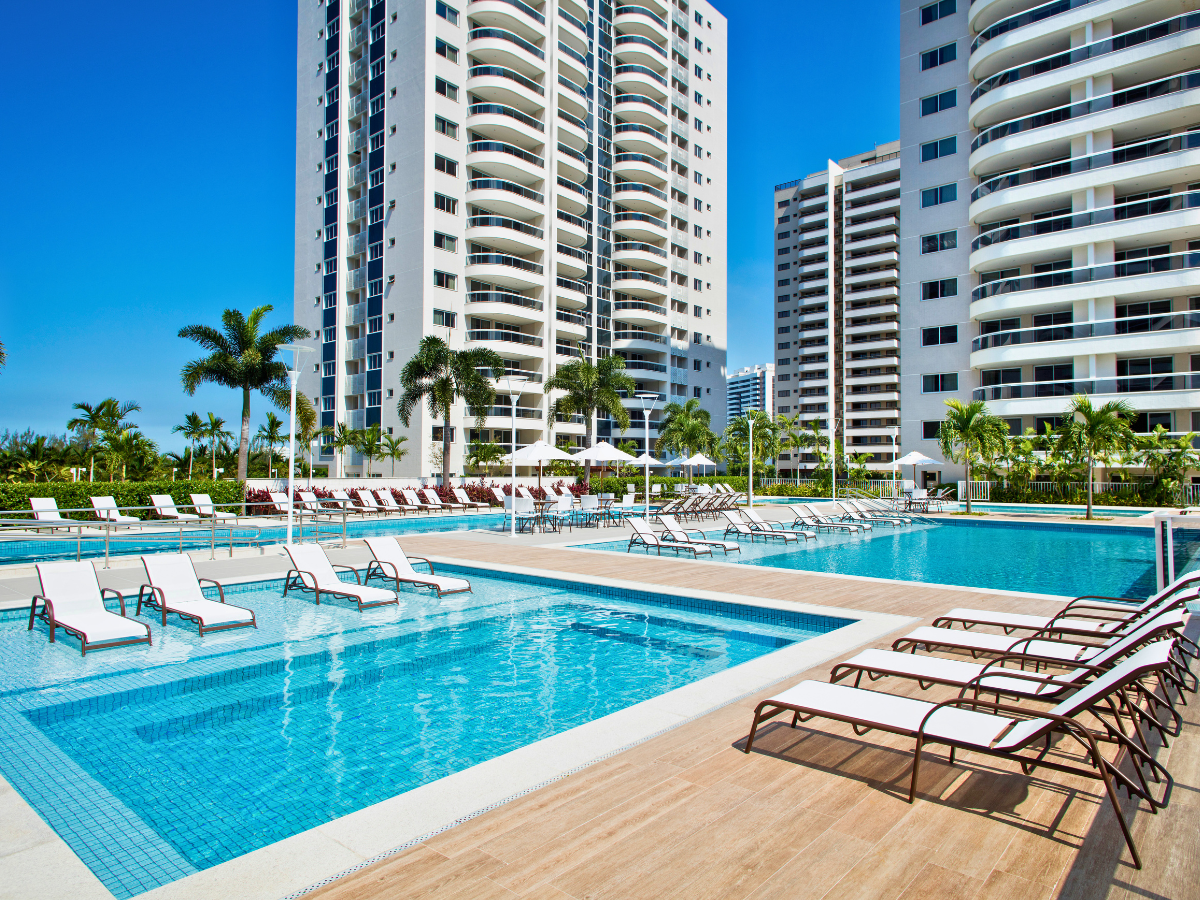 Viure — Piscina